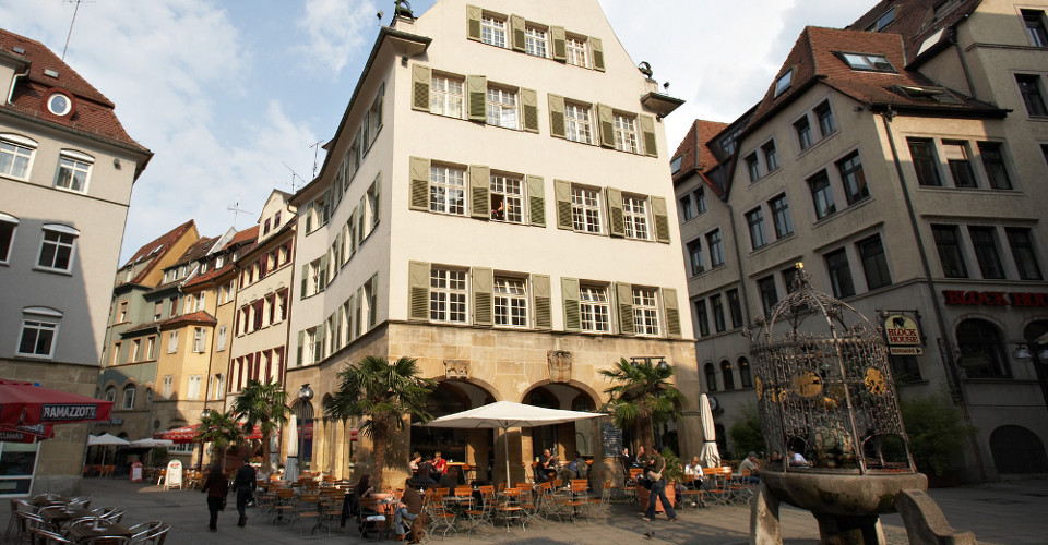 Stiftungshaus am Hans-im-Glück-Platz