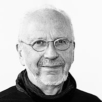 Dr. Dirk Mende (Mitglied des Stiftungsrats)