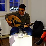 Rahhaf, Mohammad und Prisca Maier (JES), die deutsche Sprecherin